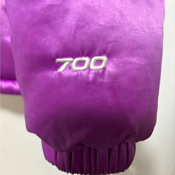 The North Face 1996 Retro Nuptse girls jacket • M (10/12) - Picture 4 of 12